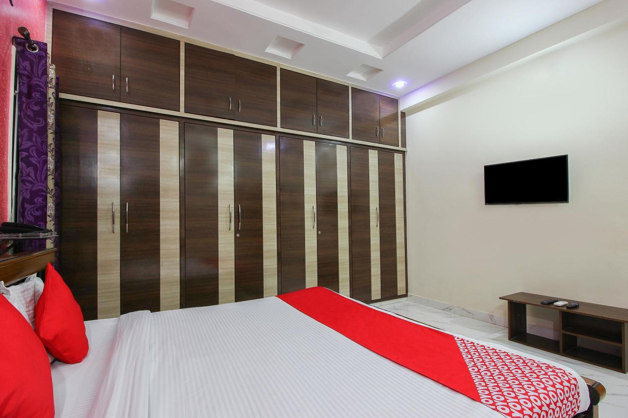Collection O Madhapur Hotel Kondapur  Bagian luar foto